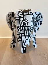 Load image into Gallery viewer, &quot;New York Kid&quot; by Flore